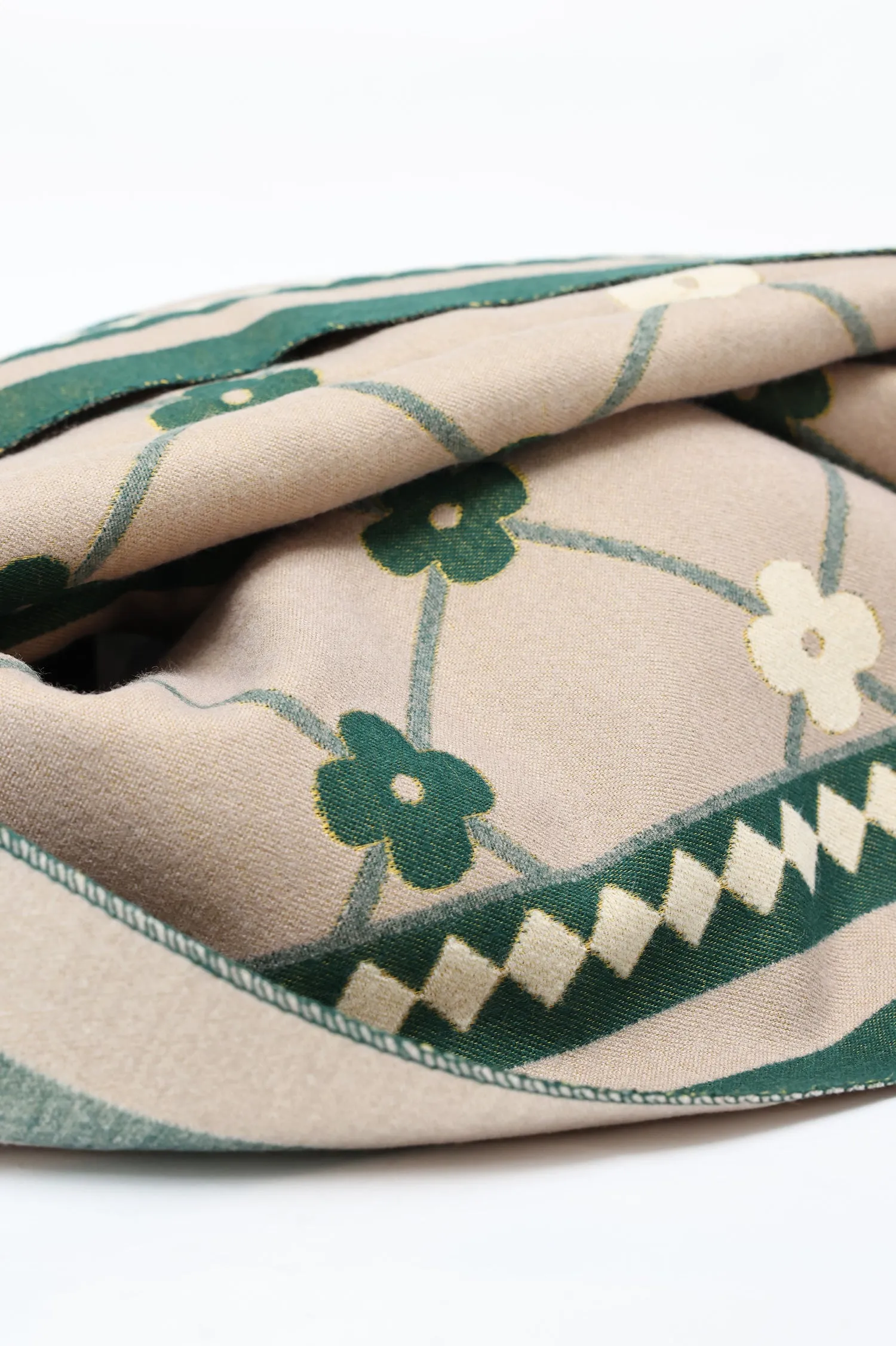 FLORAL PATTERNED WOVEN SCARF-GREEN