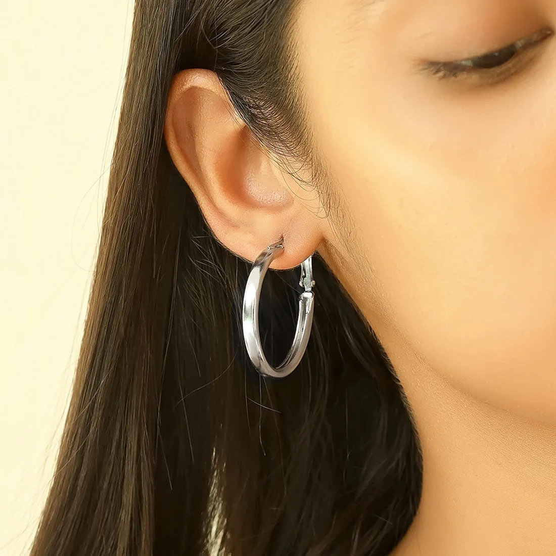 Stylish Silver Hoop Earring Set