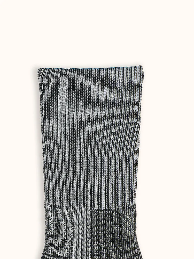 Unisex Moderate Cushion Crew Hiking Socks